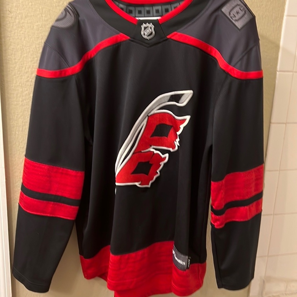 Large Men's Carolina Hurricanes adidas Black Alternate Jersey